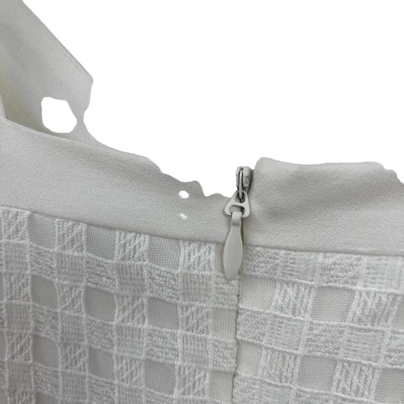 NWT Adelyn Rae Sleeveless White Mini Dress with Lattice Overlay Medium - Picture 7 of 9